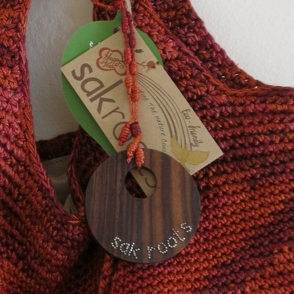 The Sak Sakroots Hobo Bag, Red NWT - Picture 3 of 3